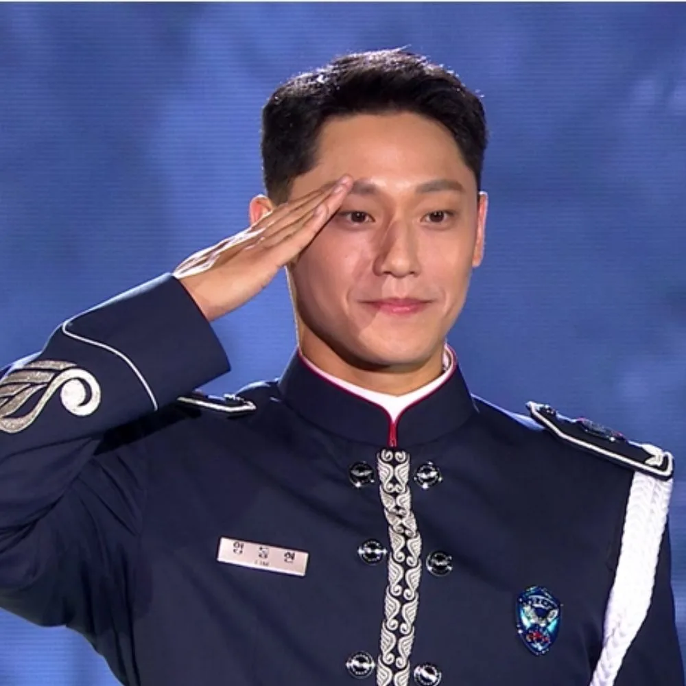 Lee Do-hyun Shines as Special MC on KBS's 'Immortal Songs' for Military Day
