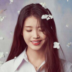IU