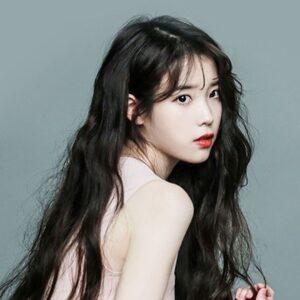 IU